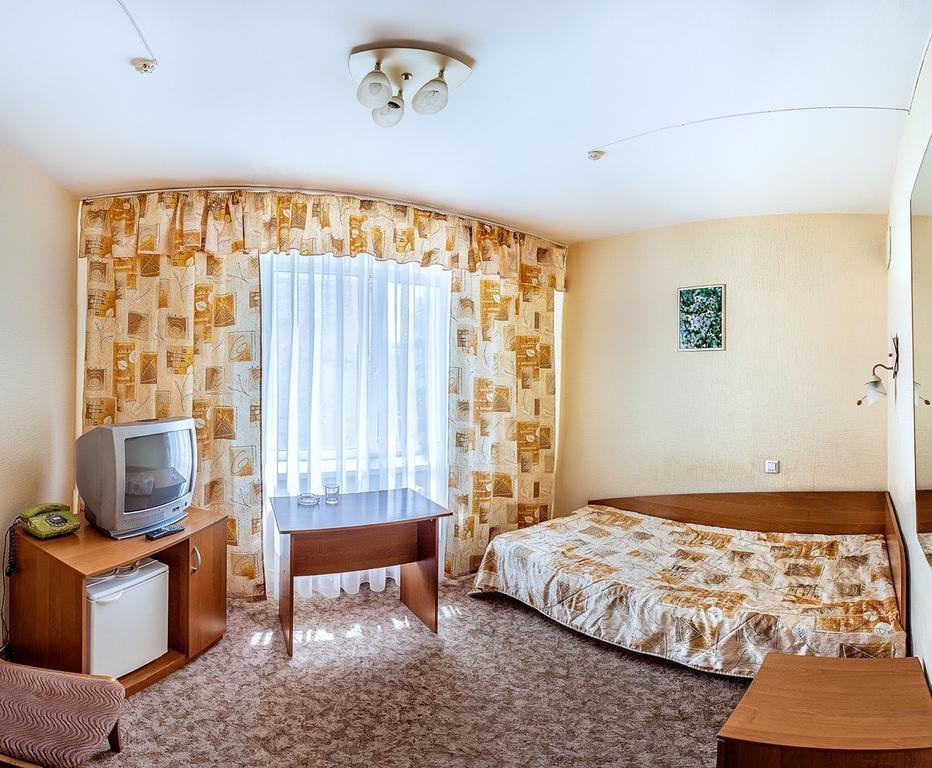 Sozh Hotel Gomel Ruang foto