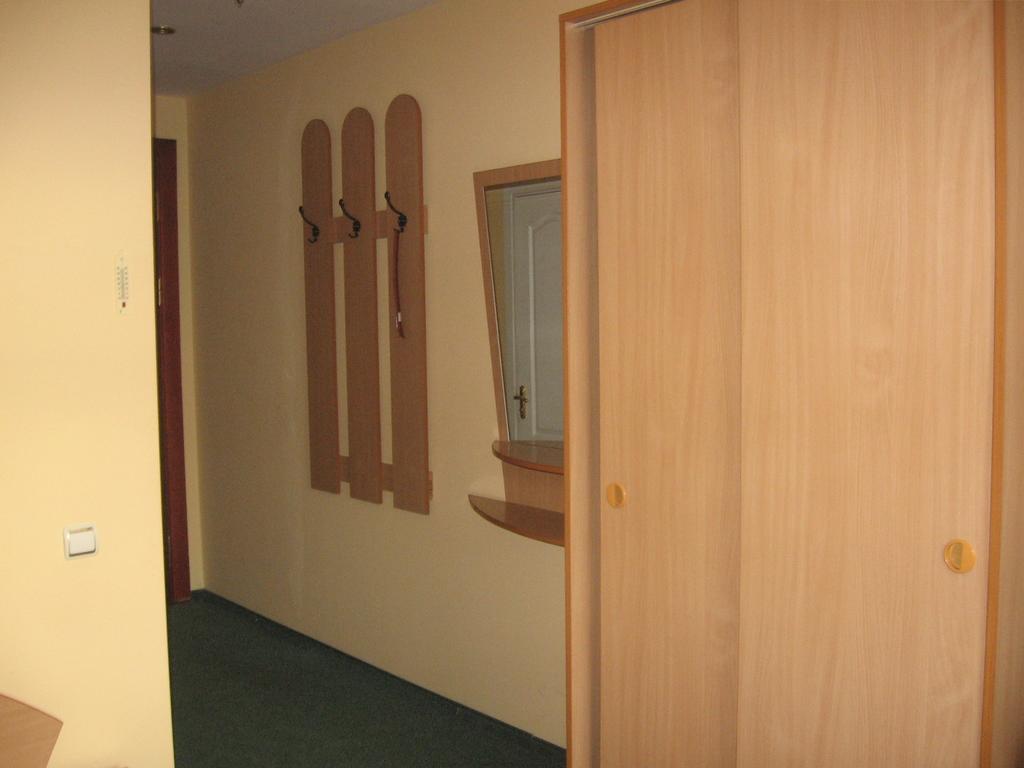 Sozh Hotel Gomel Ruang foto